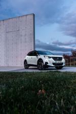 Peugeot e-2008 GT (Digital White) 2019 года (WW)